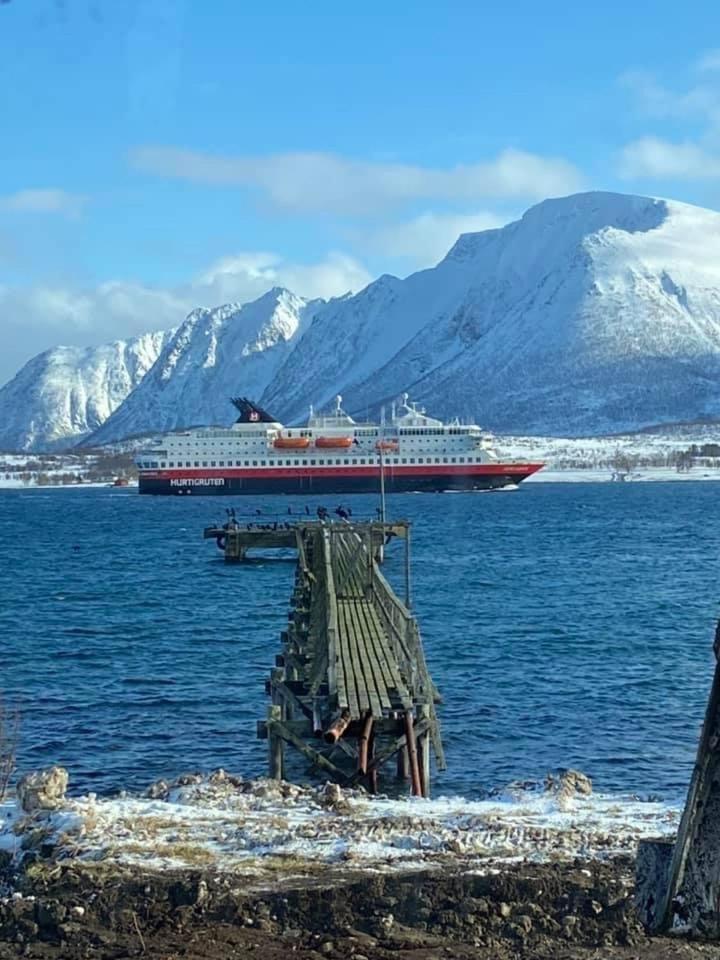Sortland Camping Og Motell As エクステリア 写真